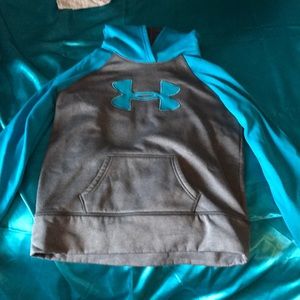 Youth Under Armour sweatshirt
